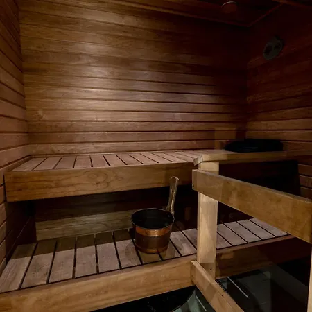 2ndhomes Gorgeous 2br With Sauna In 2 Floors アパート